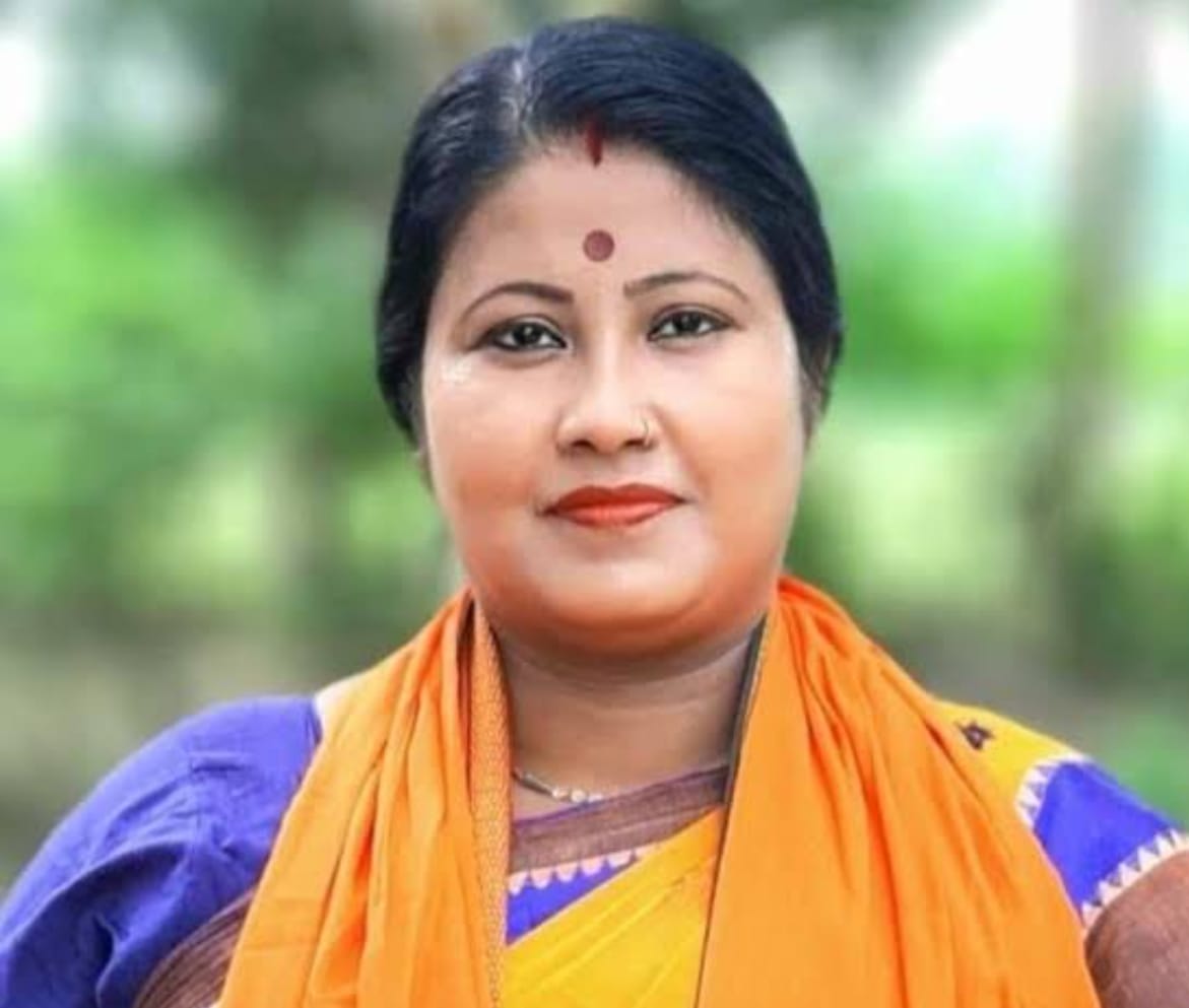 महिला मोर्चा ने कोलकाता में किया प्रदर्शन महिला मोर्चा ने कोलकाता में किया प्रदर्शन