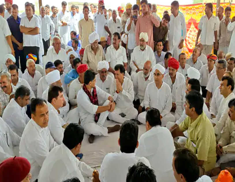 सचिन पायलट और एमपी कांग्रेस प्रभारी हरीश चौधरी ने दी कर्नल सोनाराम चौधरी को श्रद्धांजलि सचिन पायलट और एमपी कांग्रेस प्रभारी हरीश चौधरी ने दी कर्नल सोनाराम चौधरी को श्रद्धांजलि
