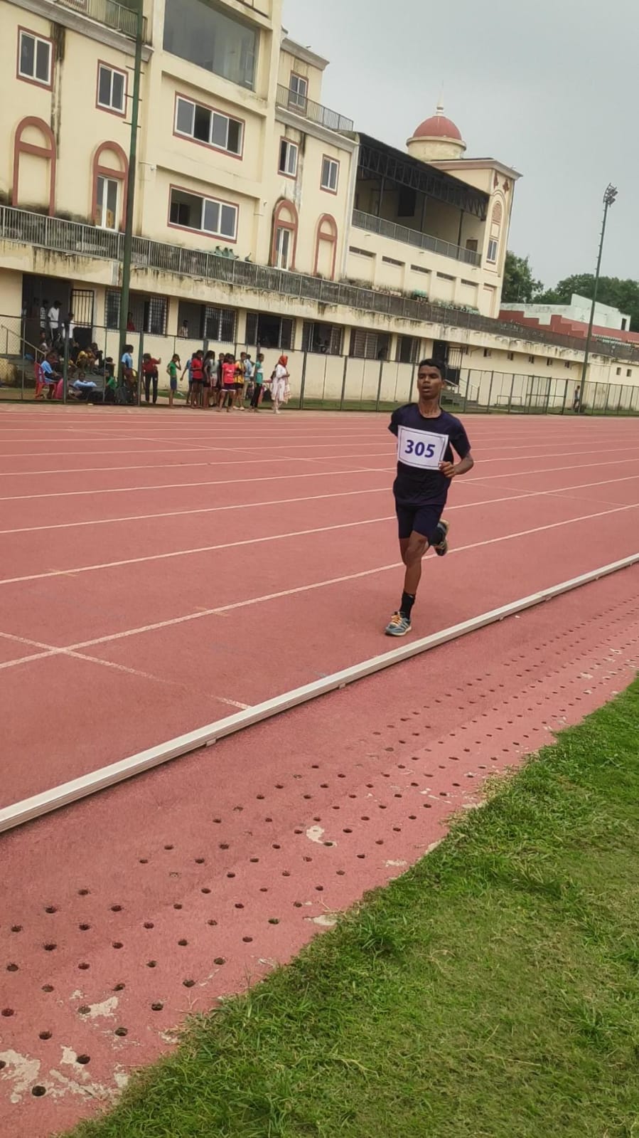 पैरा एथलेटिक्स खिलाड़ी शिवराम साहू। पैरा एथलेटिक्स खिलाड़ी शिवराम साहू।