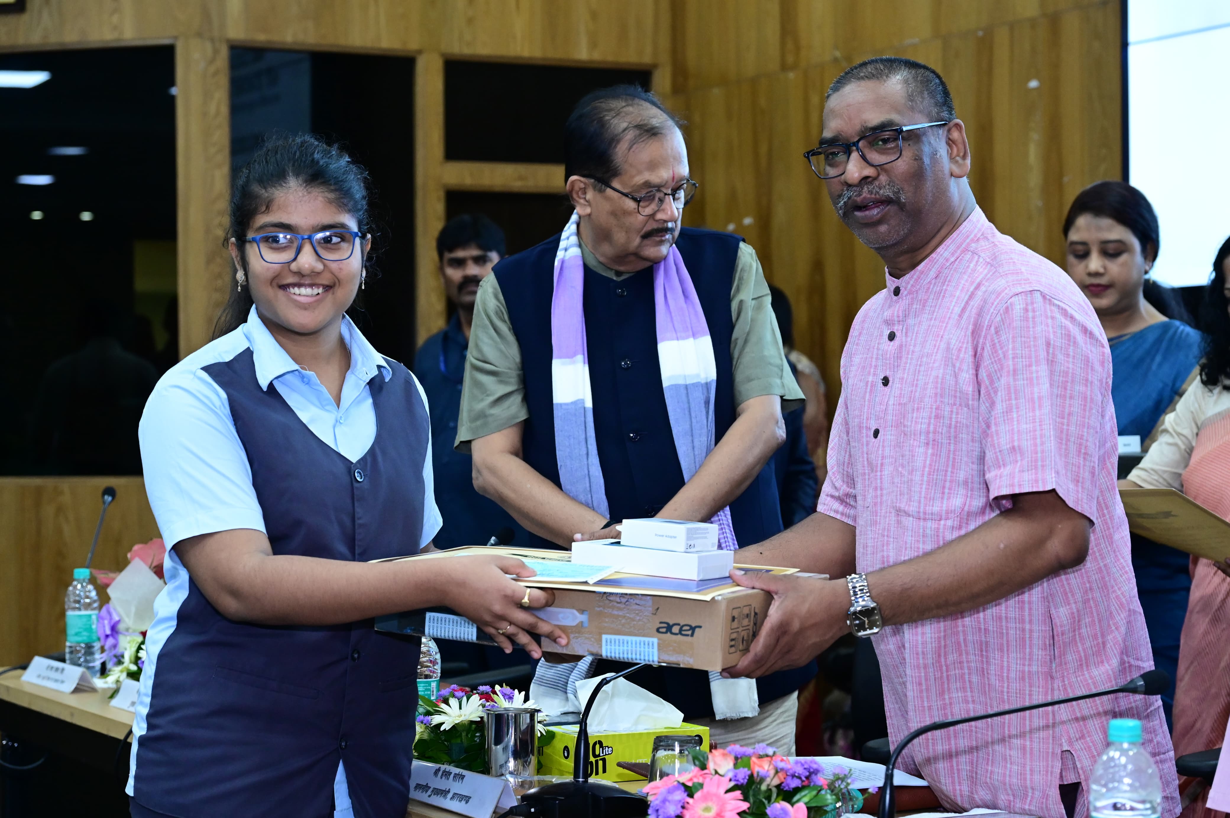 मुख्यमंत्री नियुक्ति पत्र मुख्यमंत्री नियुक्ति पत्र