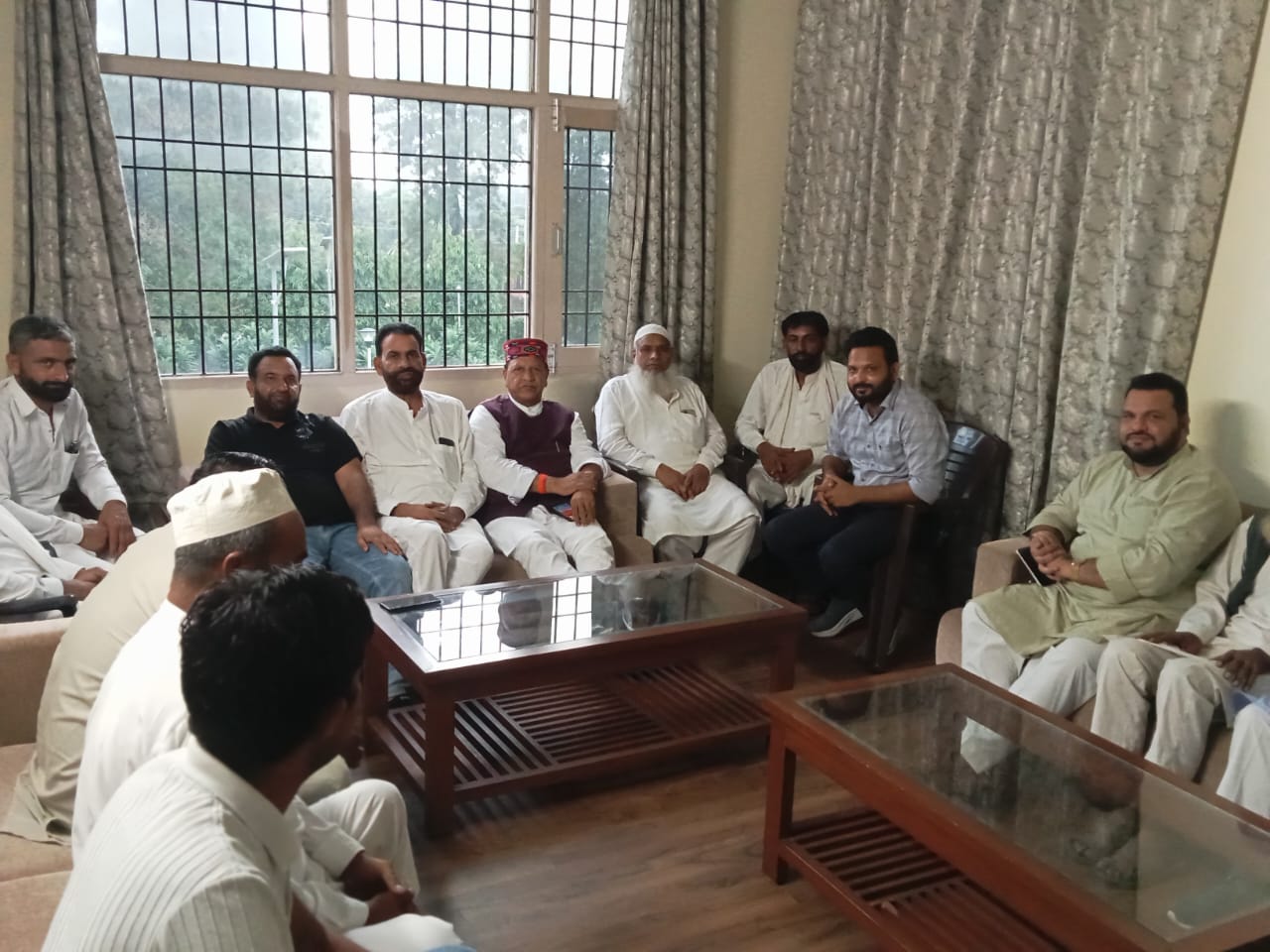 भाजपा प्रदेश अध्यक्ष डॉ राजीव बिंदल ने भाजपा अल्पसंख्यक मोर्चे के साथ बैठक भाजपा प्रदेश अध्यक्ष डॉ राजीव बिंदल ने भाजपा अल्पसंख्यक मोर्चे के साथ बैठक