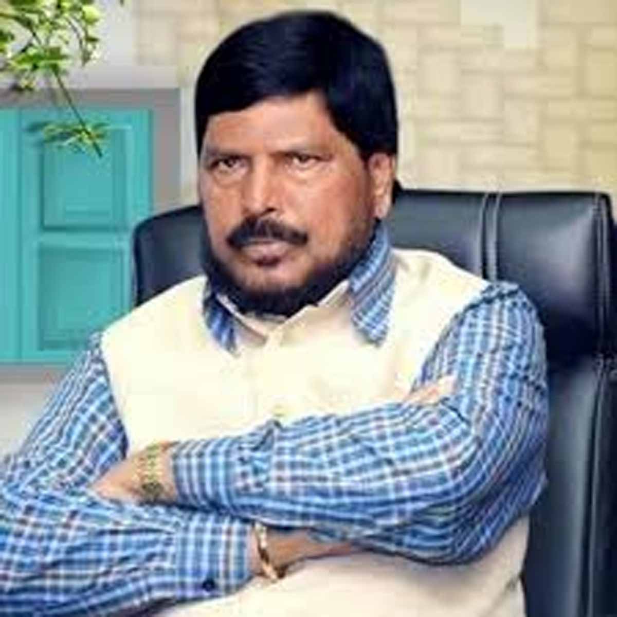 केंद्रीय मंत्री रामदास आठवले फाइल फाेटाे केंद्रीय मंत्री रामदास आठवले फाइल फाेटाे