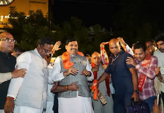 मुख्यमंत्री डॉ. मोहन यादव भी उज्जैन के डोल ग्यारस समारोह में शामिल हुए मुख्यमंत्री डॉ. मोहन यादव भी उज्जैन के डोल ग्यारस समारोह में शामिल हुए