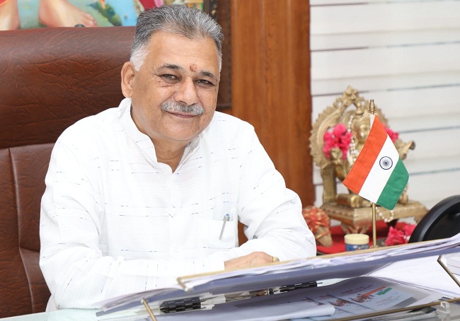 मंत्री इन्दर सिंह परमार (फाइल फोटो)