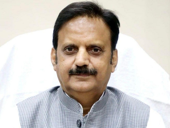 राजेन्द्र शुक्ल (फाइल फोटो) राजेन्द्र शुक्ल (फाइल फोटो)
