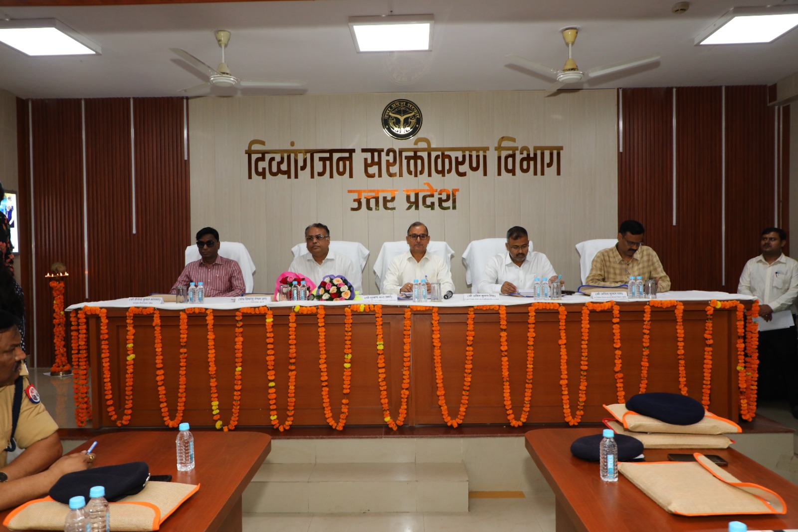 प्रमुख सचिव दिव्यांगजन सशक्तीकरण विभाग सुभाष चन्द्र शर्मा एवं अन्य कार्यक्रम में प्रमुख सचिव दिव्यांगजन सशक्तीकरण विभाग सुभाष चन्द्र शर्मा एवं अन्य कार्यक्रम में