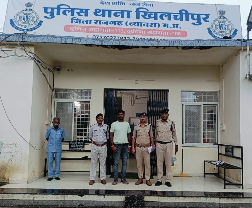 बालिका को पुलिस ने सकुशल किया दस्तयाब बालिका को पुलिस ने सकुशल किया दस्तयाब