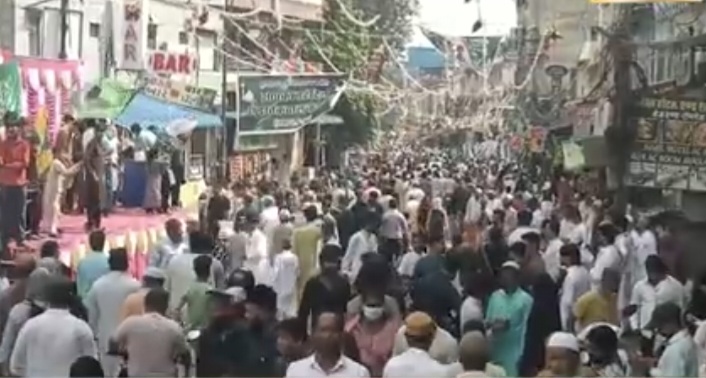 शानो शौकत से निकला ईद ए मिलादुन्नबी का जुलूस, हुजूर की आमद मरहबा
