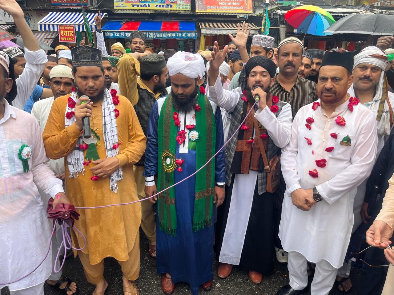 समाजवादी पार्टी के प्रदेश प्रभारी हाजी अब्दुल मतीन सिद्दीक़ी ने सभी देशवासियों को जश्ने ईद मिलादुन्नबी की दी मुबारकबाद