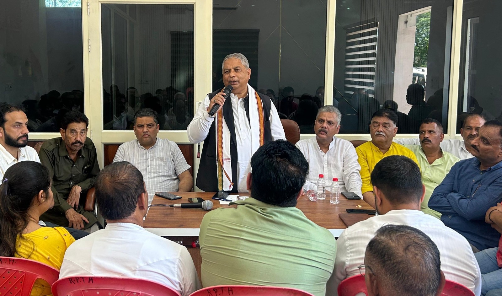 भाजपा बाढ़ प्रभावित परिवारों के लिए त्वरित राहत और पुनर्वास हेतु प्रतिबद्ध- सत शर्मा