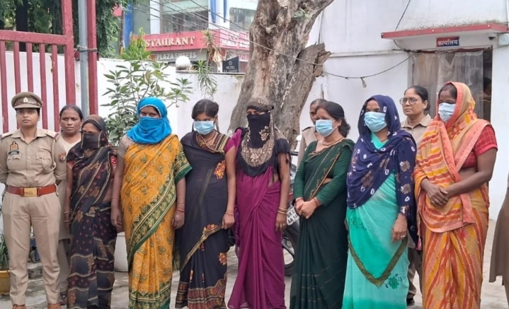गिरफ्तार महिलाएं सिगरा थाना गिरफ्तार महिलाएं सिगरा थाना