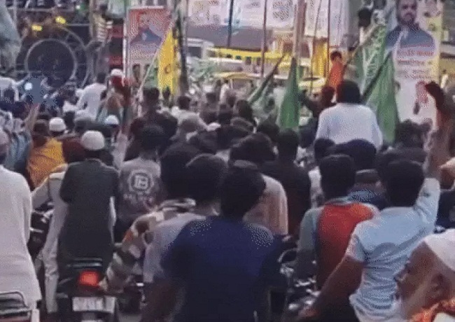 समुदाय विशेष का धार्मिक जुलूस