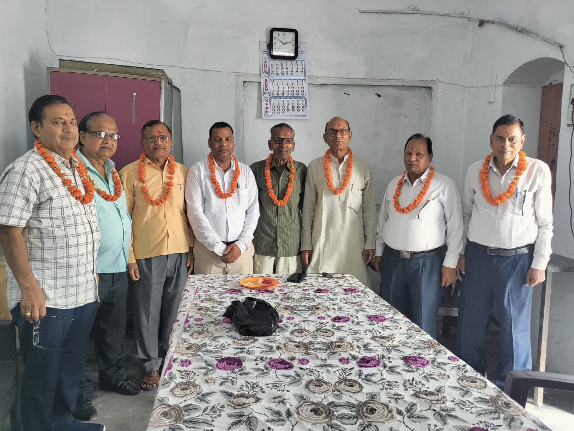शिक्षक समाज की दशा और दिशा तय करने में सबसे महत्वपूर्ण भूमिका निभाते हैं: अरुणेश बाजपेई