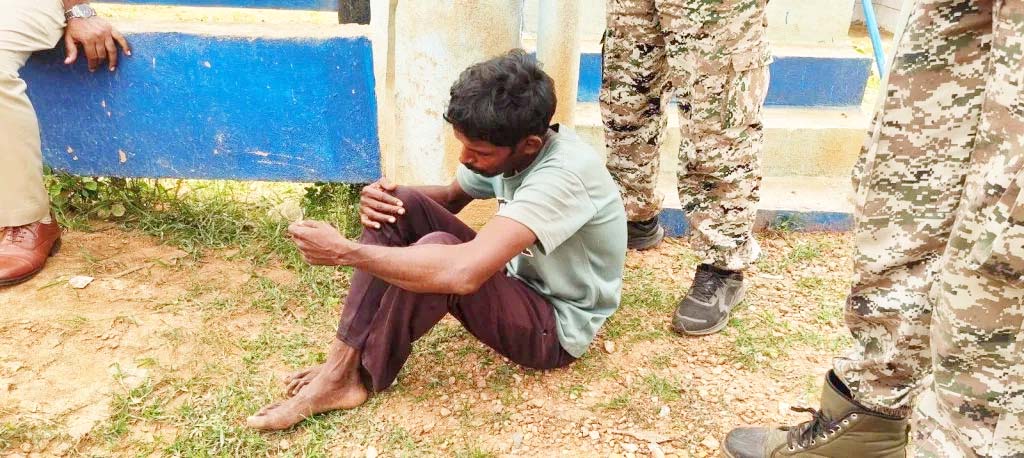 आरोपित  कमलेश नंदे पुलिस गिरफ्त में