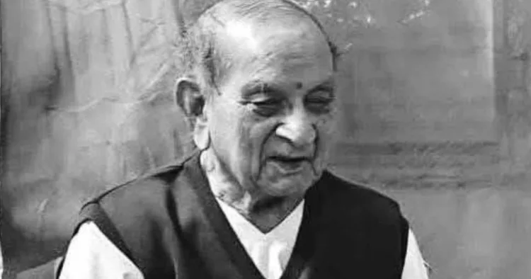 छत्तीसगढ़ के पूर्व प्रांत प्रचारक एवं वरिष्ठ स्वयंसेवक शांताराम सर्राफ छत्तीसगढ़ के पूर्व प्रांत प्रचारक एवं वरिष्ठ स्वयंसेवक शांताराम सर्राफ