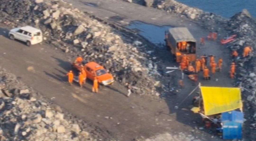 घटनास्थल की तस्वीर घटनास्थल की तस्वीर
