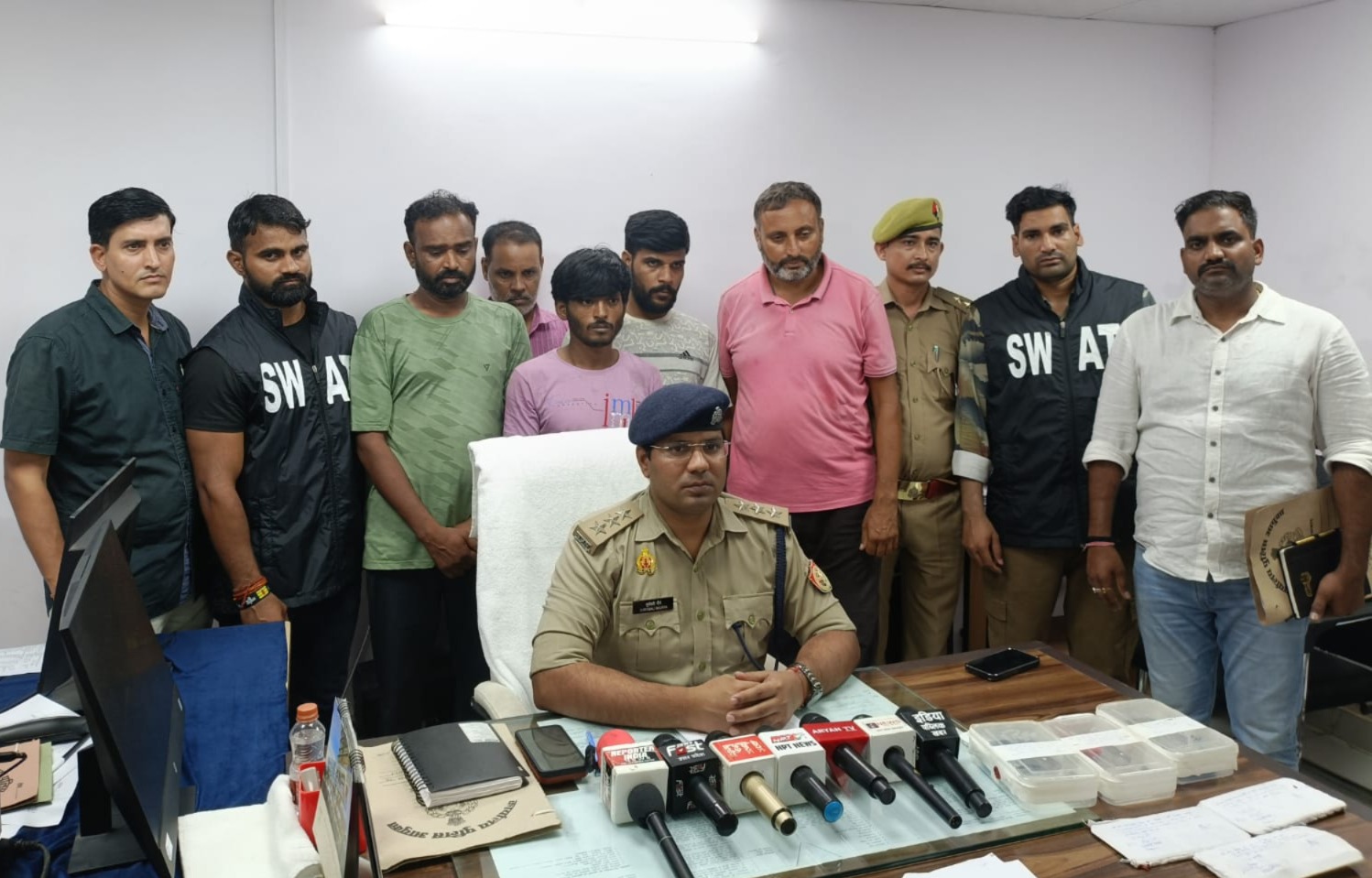 आरोपी पुलिस गिरफ्त में