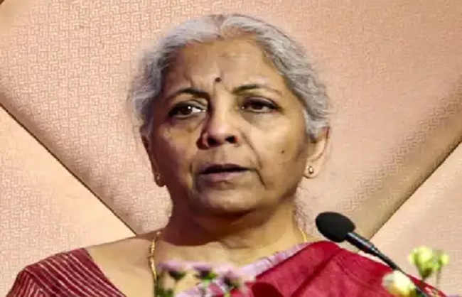 वित्त मंत्री निर्मला सीतारमण का फाइल फोटो वित्त मंत्री निर्मला सीतारमण का फाइल फोटो