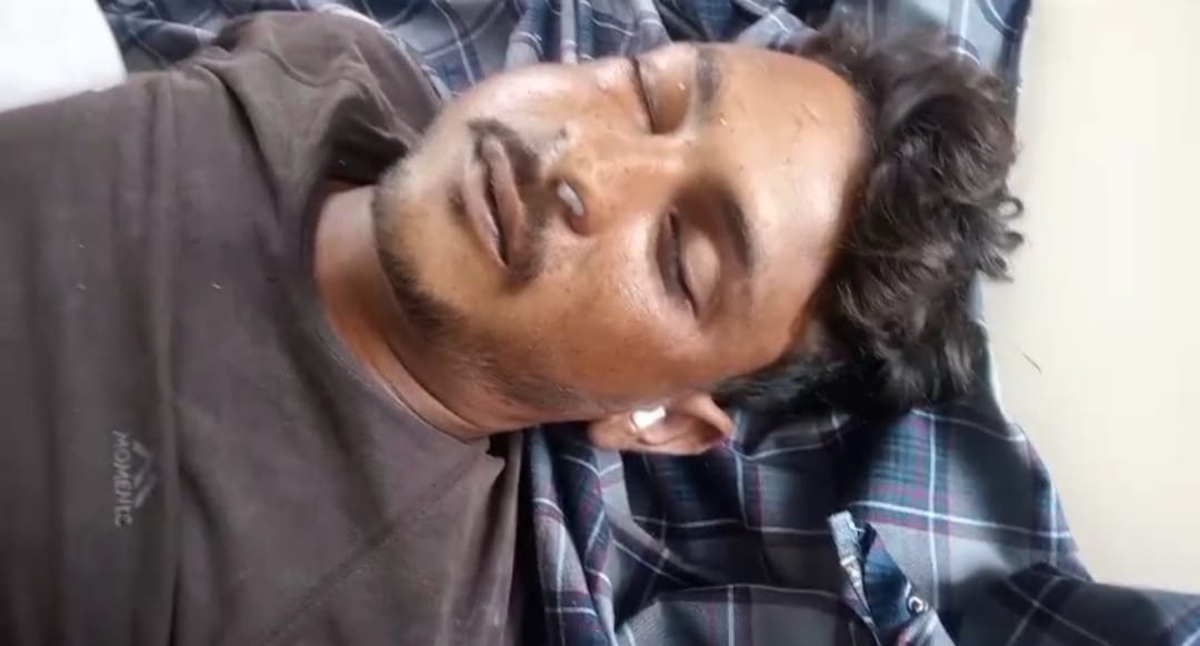 गमछा का फंदा लगाकर युवक ने की खुदकुशी