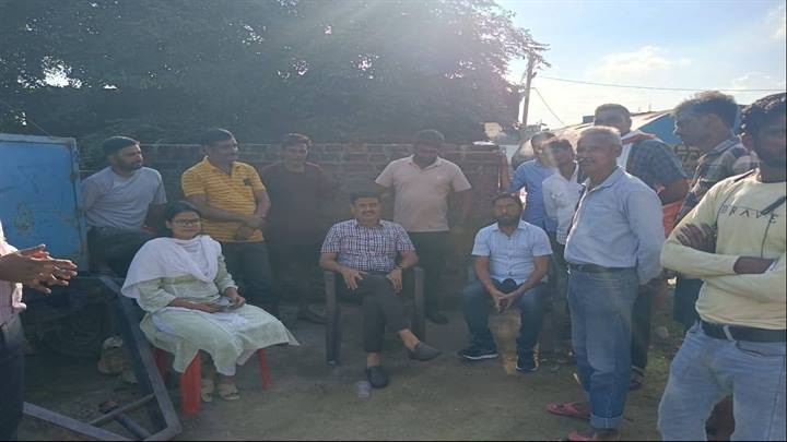 अनुविभागीय राजस्व अधिकारी अतुल सिंह एवं नगर निगम के दल ने ललियापुरा का भ्रमण कर प्रभावितों से चर्चा की