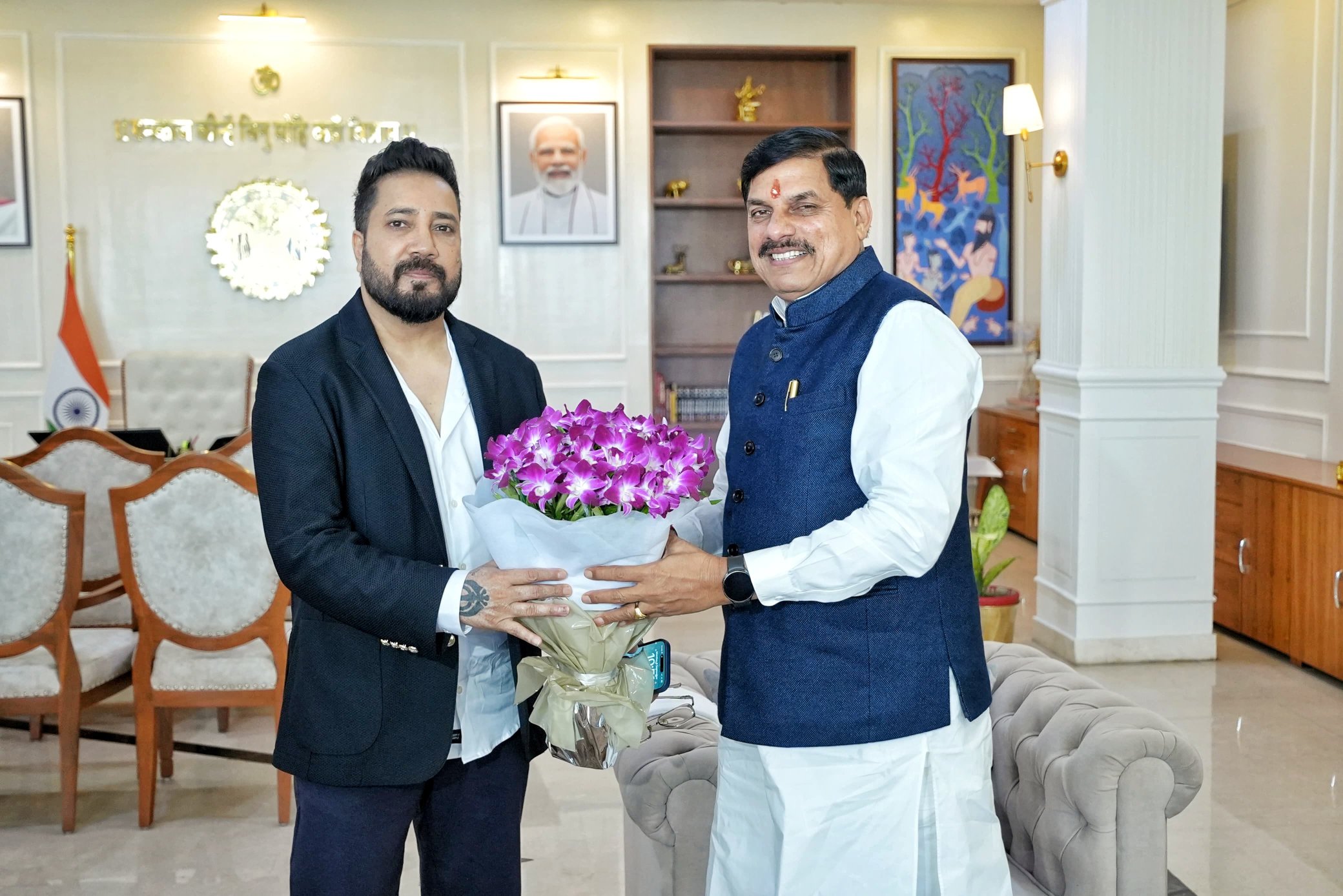 मुख्यमंत्री डॉ. यादव से मशहूर सिंगर मीका सिंह ने की मुलाकात मुख्यमंत्री डॉ. यादव से मशहूर सिंगर मीका सिंह ने की मुलाकात