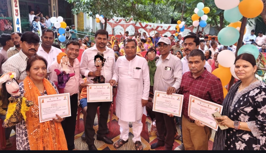 कन्नौज। “जन-जन को साक्षर बनाना है”: अजय वर्मा कन्नौज। “जन-जन को साक्षर बनाना है”: अजय वर्मा
