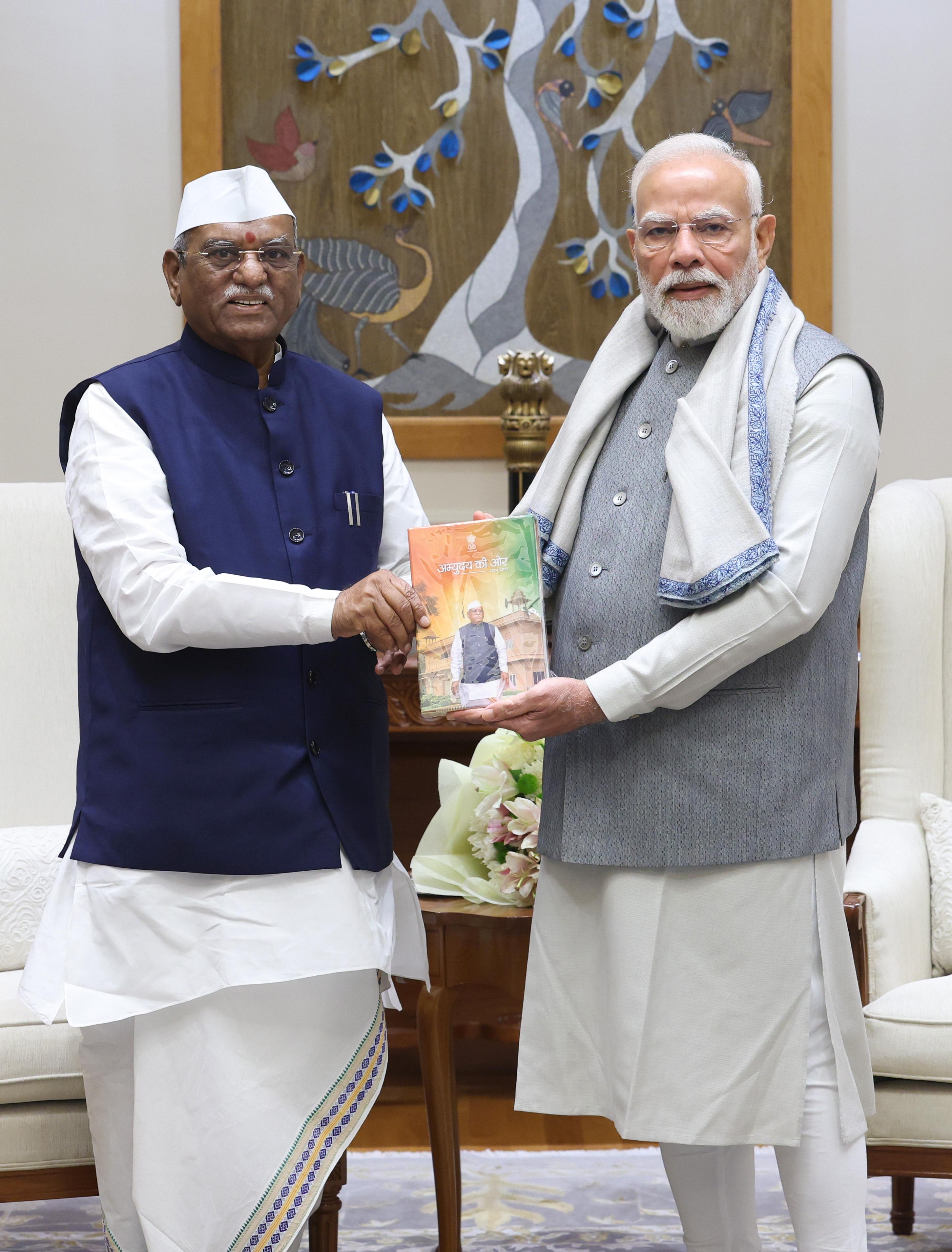 राज्यपाल बागडे ने प्रधानमंत्री मोदी से की मुलाकात