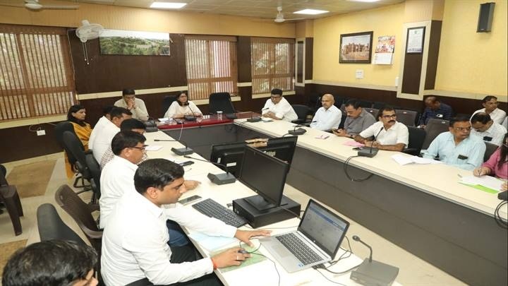 कलेक्ट्रेट में हुई अंतरविभागीय समन्वय बैठक कलेक्ट्रेट में हुई अंतरविभागीय समन्वय बैठक