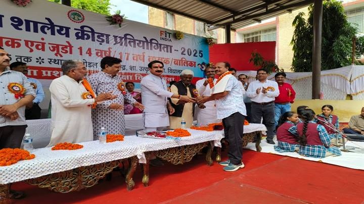 गुनाः 69वीं राज्य स्तरीय शालेय क्रीड़ा प्रतियोगिता का शुभारंभ गुनाः 69वीं राज्य स्तरीय शालेय क्रीड़ा प्रतियोगिता का शुभारंभ