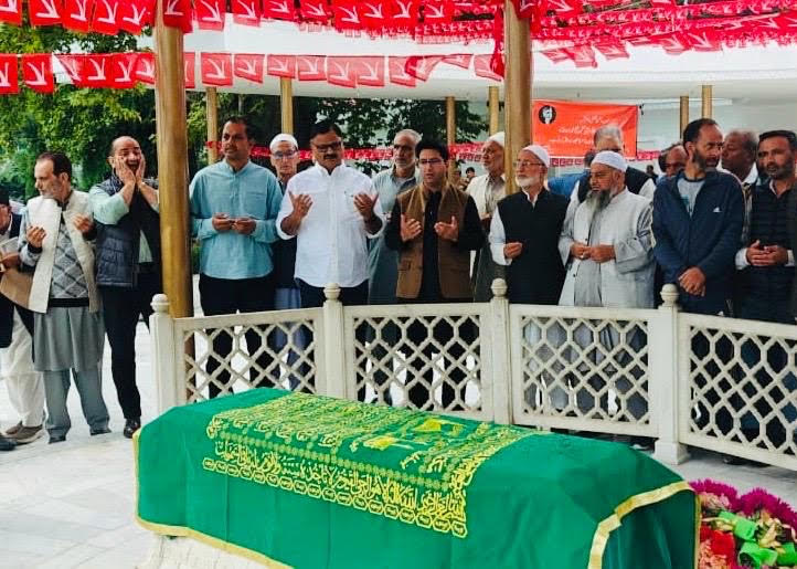 Rana pays tribute to Sher-e-Kashmir Sheikh Muhammad Abdullah on his 43rd death anniversary