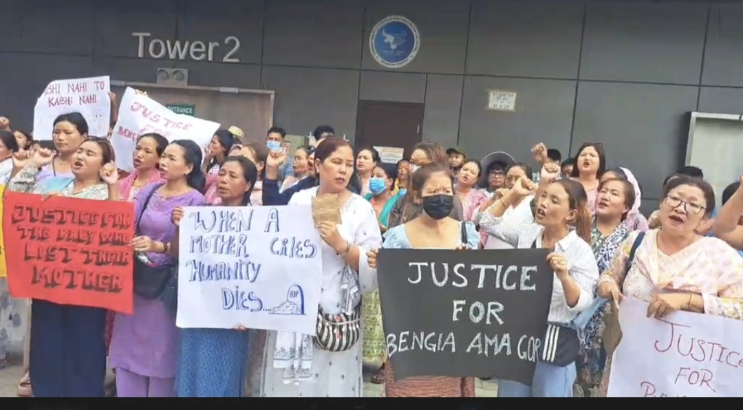 अरुणाचल: ईटानगर में डाक्टरों का विरोध प्रदर्शन अरुणाचल: ईटानगर में डाक्टरों का विरोध प्रदर्शन