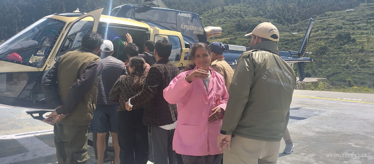 आपदा प्रभावित उत्तरकाशी के लिए वरदान साबित हो रही एयर एम्बुलेंस