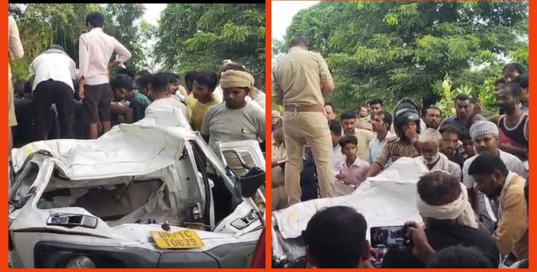 मार्ग दुर्घटना के बाद मौके पर ग्रामीणों की भीड़ व घटना की जांच करती पुलिस