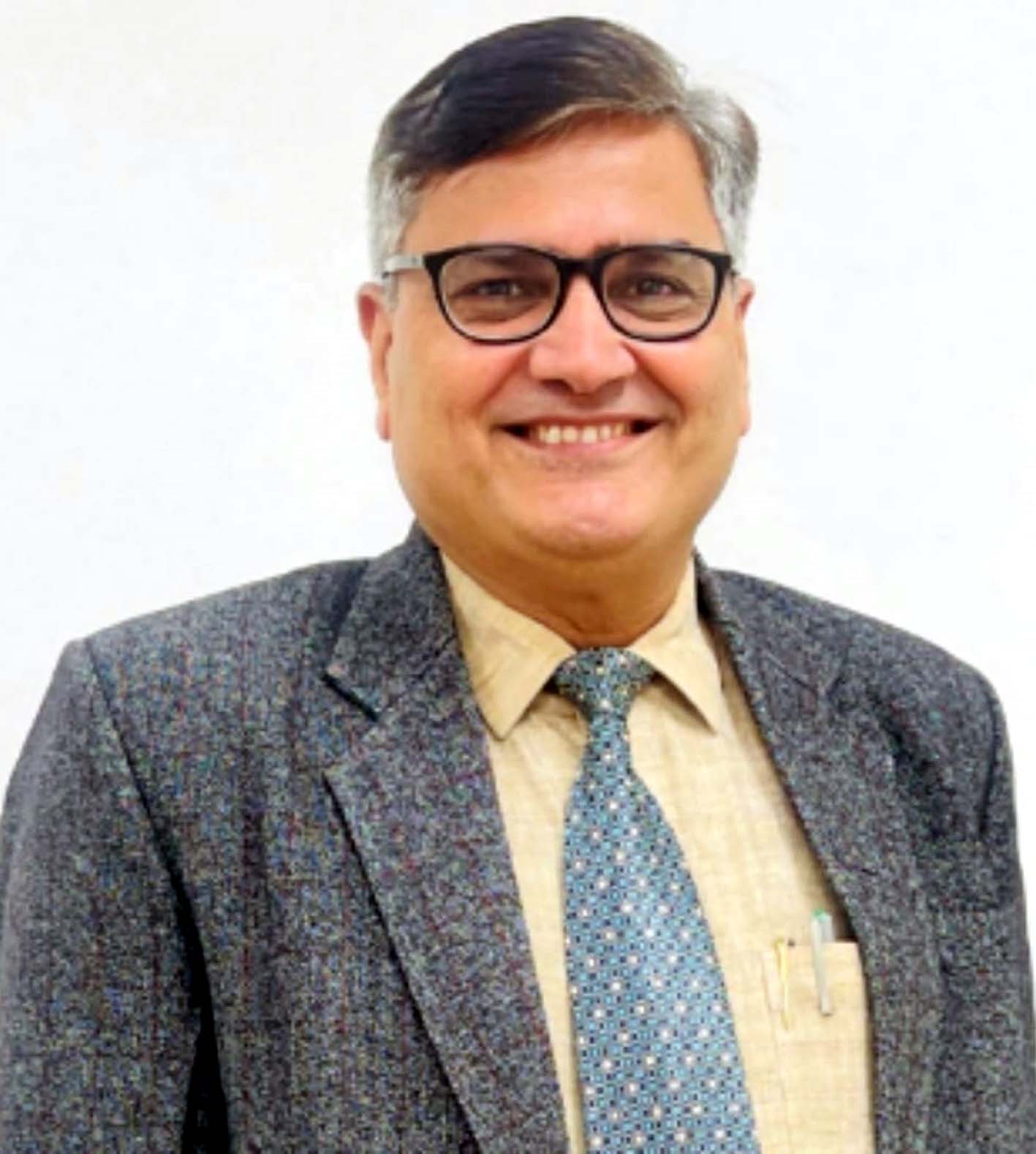 नवनियुक्त डीन एलुमनाई प्रो. कर्मपाल नरवाल। नवनियुक्त डीन एलुमनाई प्रो. कर्मपाल नरवाल।