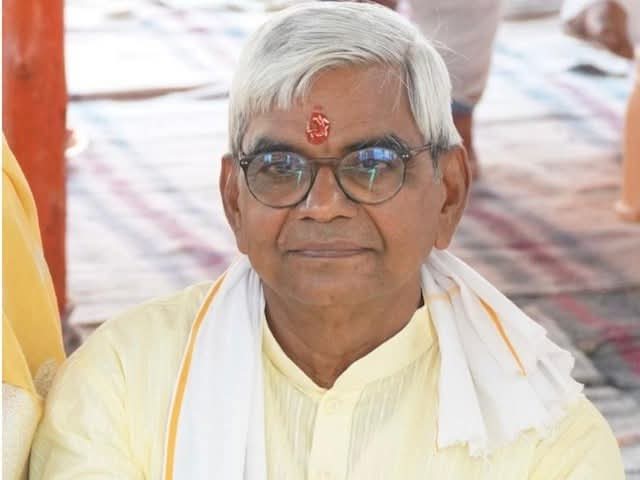 हरदोई से अयोध्या तक : समाजसेवा से रामलला की सेवा तक कृष्ण मोहन की गौरवगाथा हरदोई से अयोध्या तक : समाजसेवा से रामलला की सेवा तक कृष्ण मोहन की गौरवगाथा