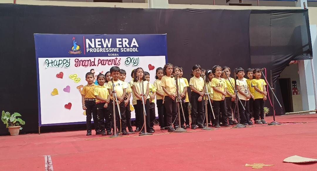 न्यू एरा प्रोग्रेसिव स्कूल में धूमधाम से मनाया गया ग्रैंड पैरेंट्स डे न्यू एरा प्रोग्रेसिव स्कूल में धूमधाम से मनाया गया ग्रैंड पैरेंट्स डे
