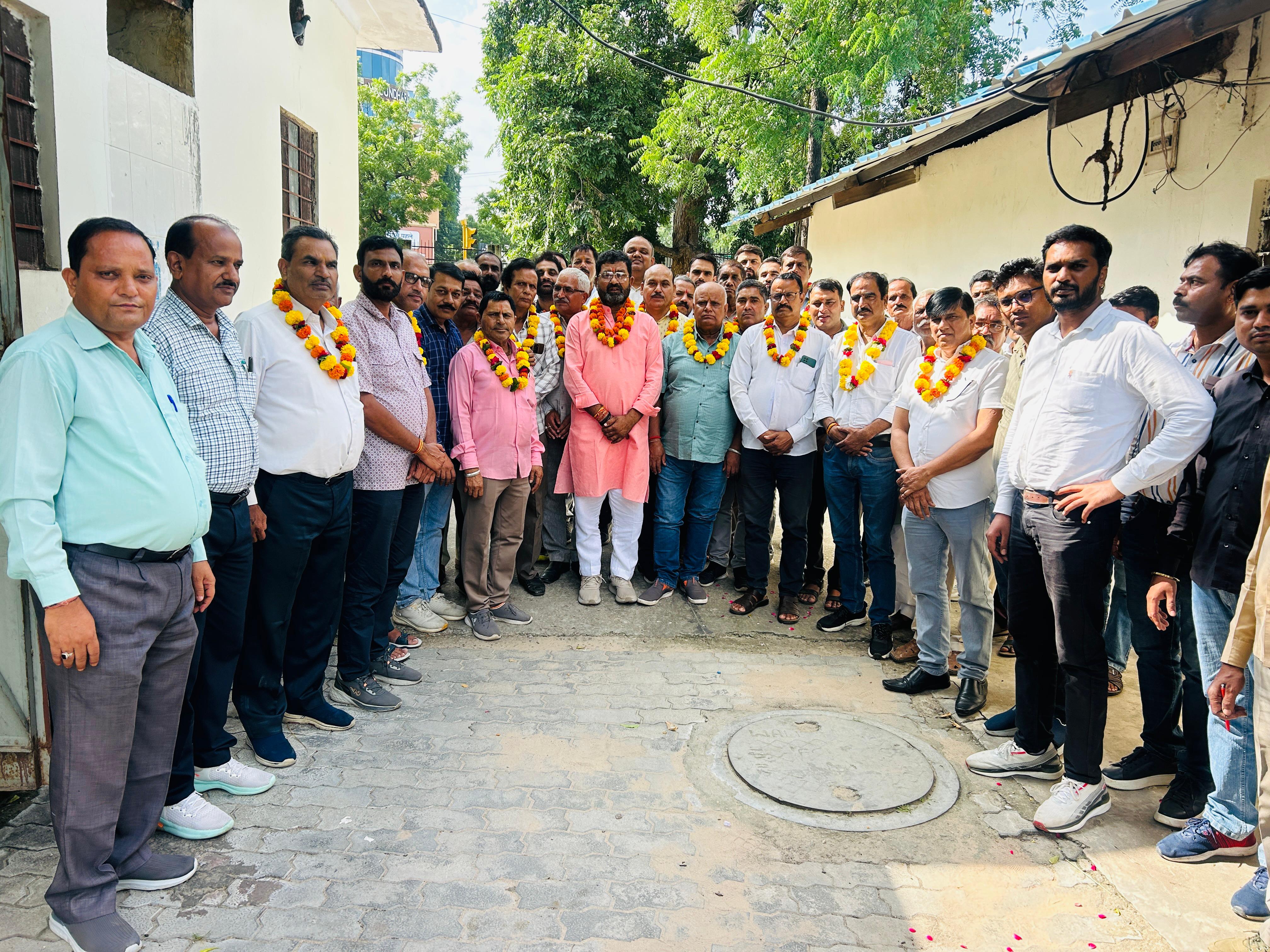 24 सितंबर को शहीद स्मारक जयपुर पर धरना देकर कर्मचारी करेंगे विरोध प्रदर्शन