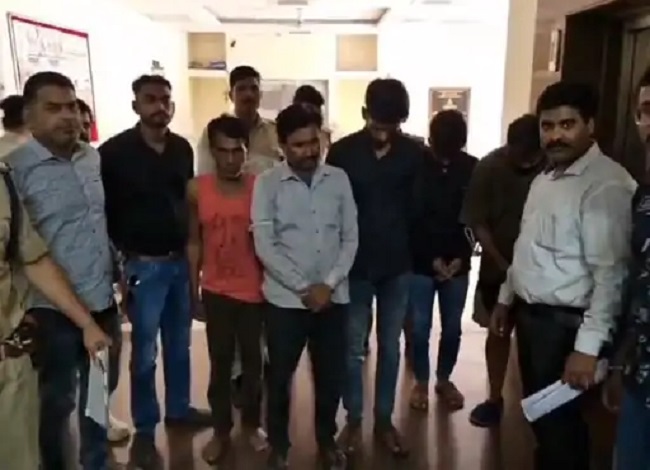 नकली नोट बनाने वाले गिरोह के 5 सदस्य गिरफ्तार
