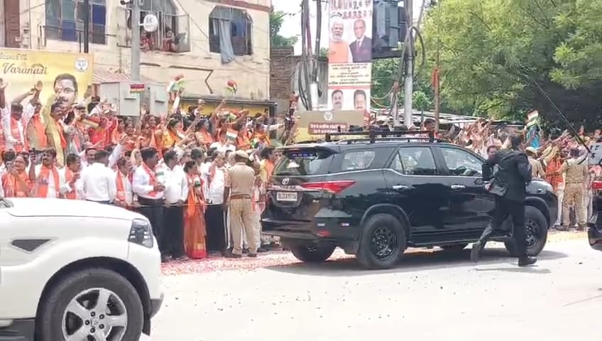 प्रधानमंत्री का स्वागत प्रधानमंत्री का स्वागत