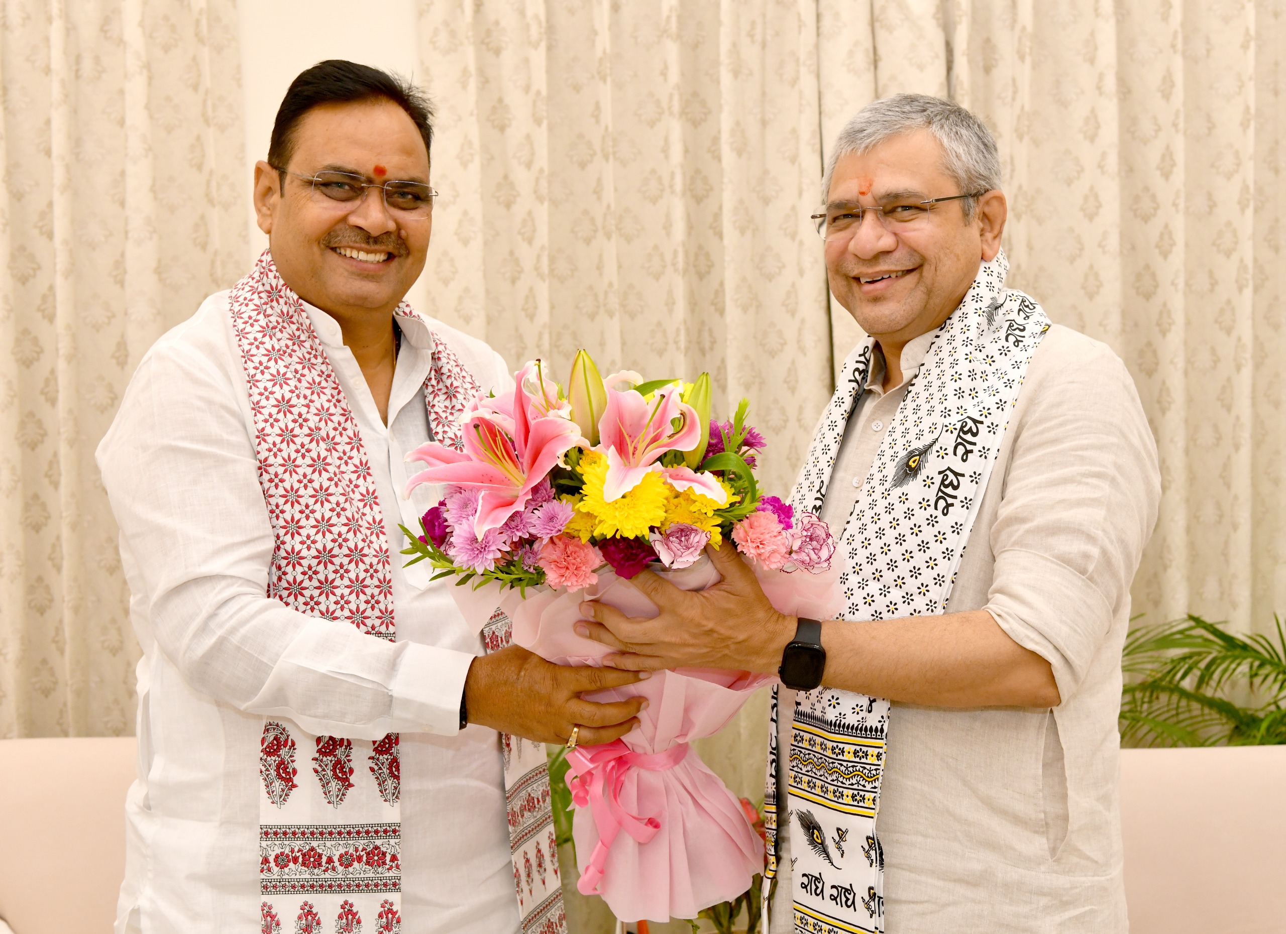 मुख्यमंत्री भजनलाल शर्मा से केन्द्रीय रेल मंत्री अश्विनी वैष्णव की शिष्टाचार भेंट