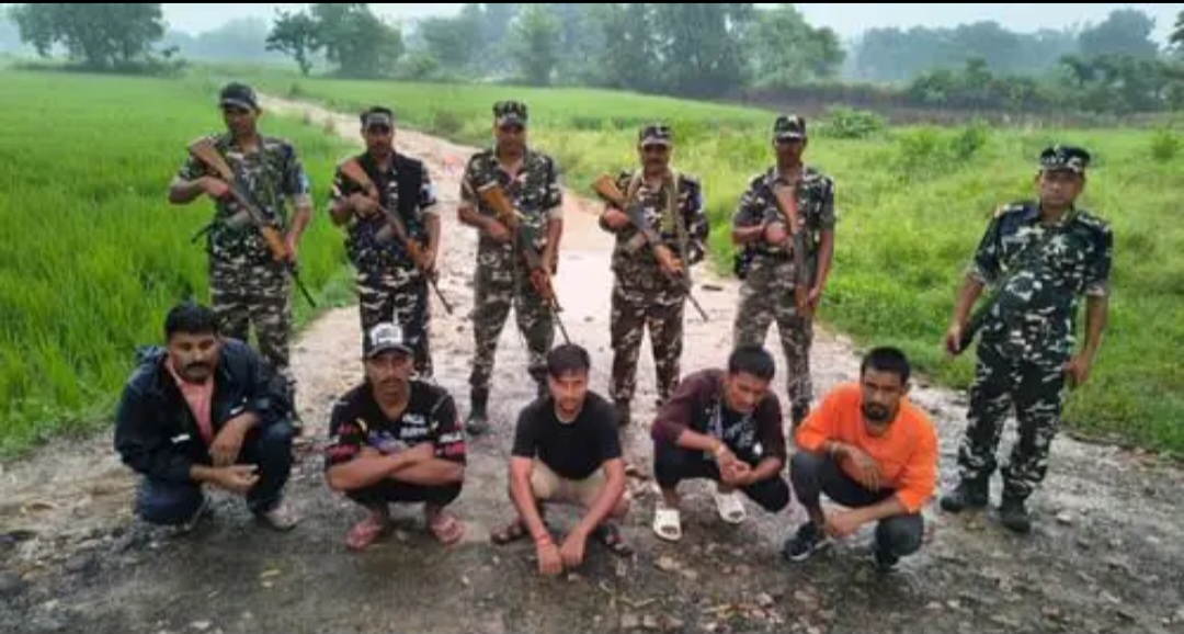 एसएसबी के गिरफ्त में फरार कैदी एसएसबी के गिरफ्त में फरार कैदी