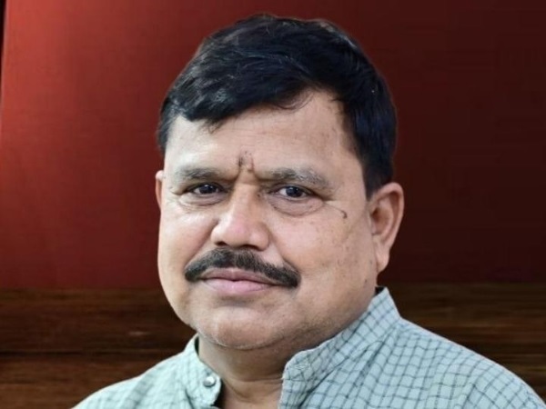 मंत्री प्रद्युम्न सिंह तोमर (फाइल फोटो) मंत्री प्रद्युम्न सिंह तोमर (फाइल फोटो)