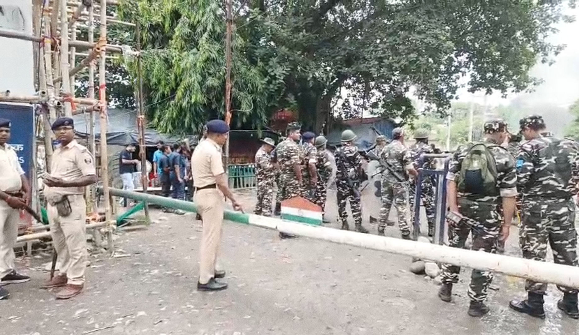 अररिया फोटो:बॉर्डर पर एसटीएफ और एसएसबी