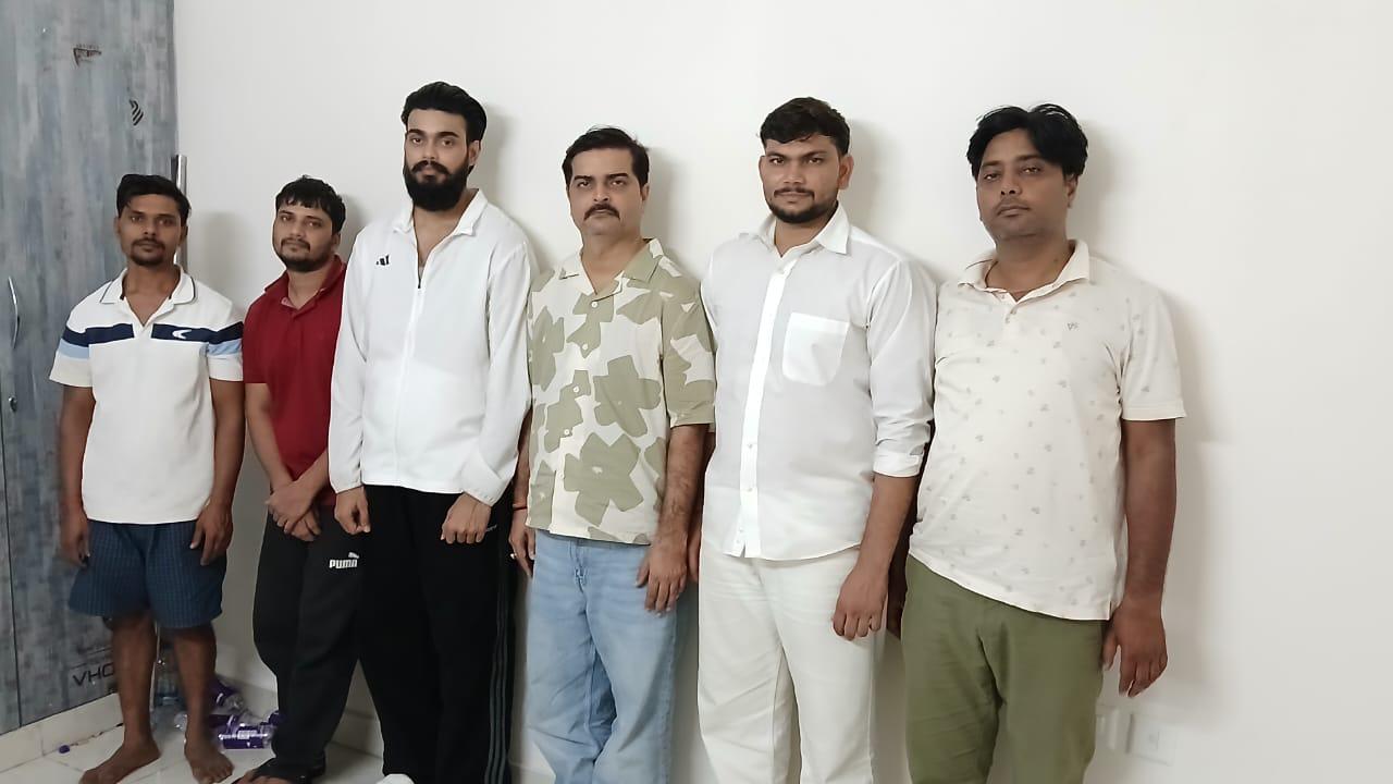 यूपी एसटीएफ ने साइबर अपराधियों को म्यूल खाता उपलब्ध कराने वाले 6 बदमाशों को किया गिरफ्तार