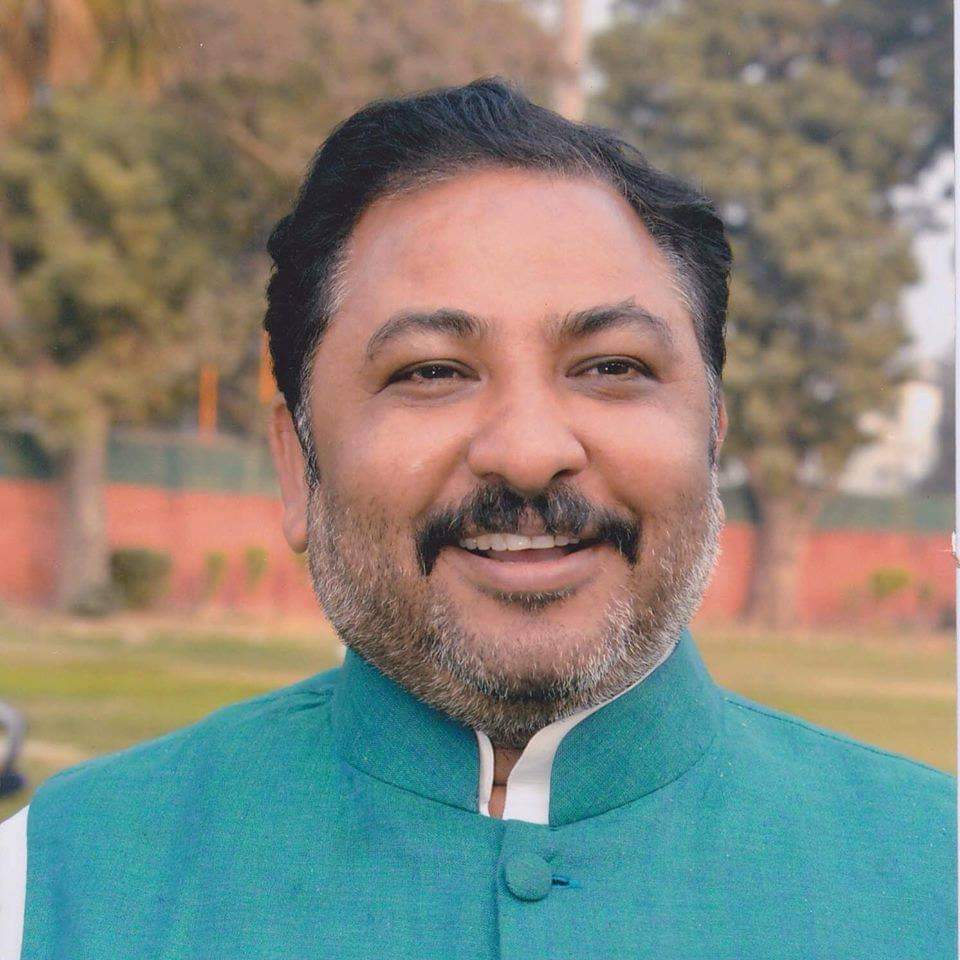 परिवहन मंत्री दयाशंकर सिंह