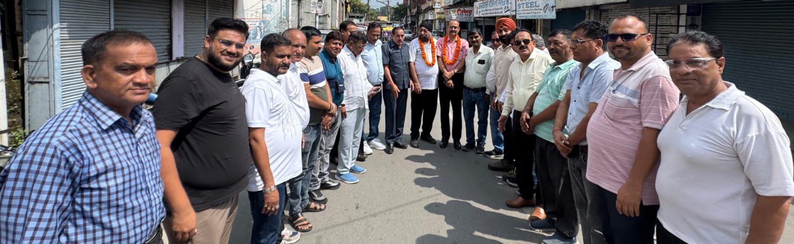 देवभूमि उद्योग व्यापार मंडल बैठक में नगरनिगम द्वारा नए वार्डो में व्यवसायिक टैक्स,( भवन ) कर वापस लेने की मांग, देवभूमि उद्योग व्यापार मंडल बैठक में नगरनिगम द्वारा नए वार्डो में व्यवसायिक टैक्स,( भवन ) कर वापस लेने की मांग,