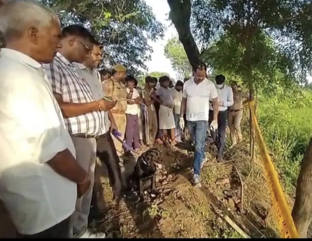 नलकूप पर सो रहे बुजुर्ग की हत्या