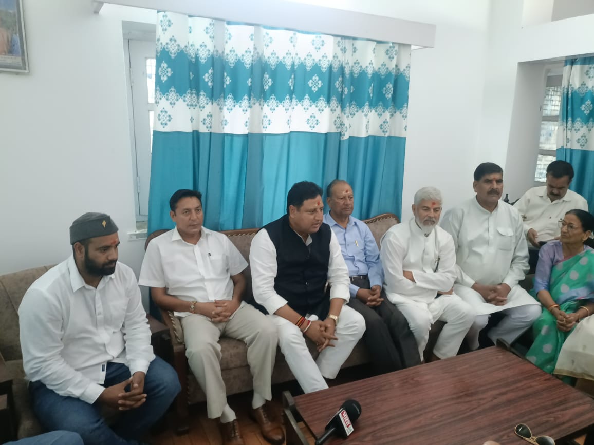 उत्तराखंड सरकार पूरी तरह से विफल, मंहगाई, भ्रष्टाचार से जनता : त्रस्त इंदौर