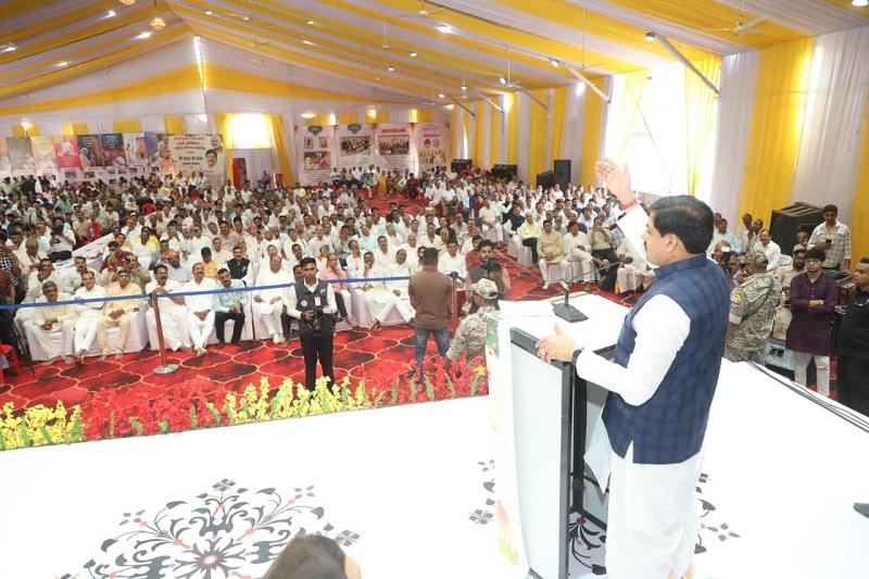 इंदौर में श्री जैन श्वेताम्बर मालवा महासंघ के अधिवेशन को संबोधित करते हुए मुख्यमंत्री डॉ. मोहन यादव