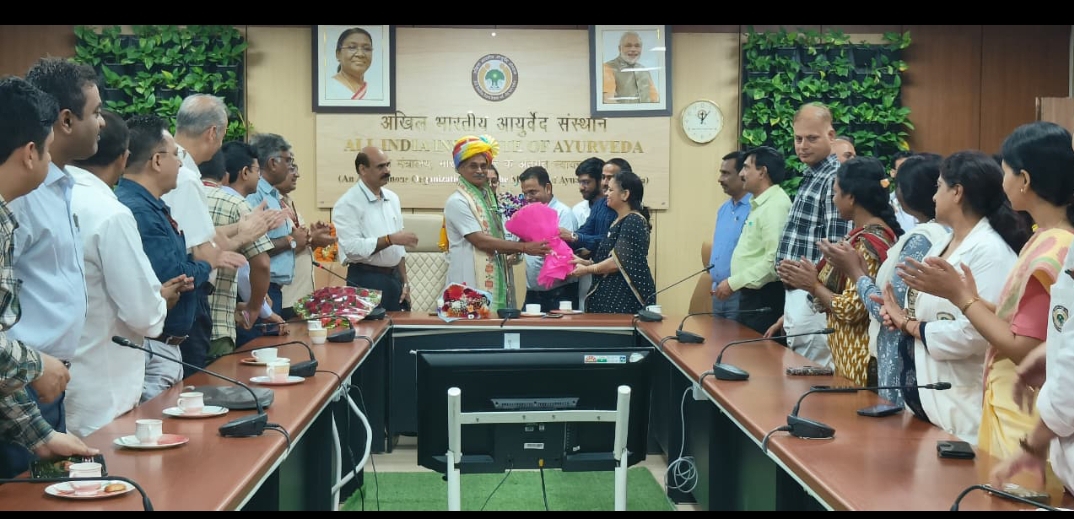 ए आई आई ए के नए निदेशक ने संभाला पदभार